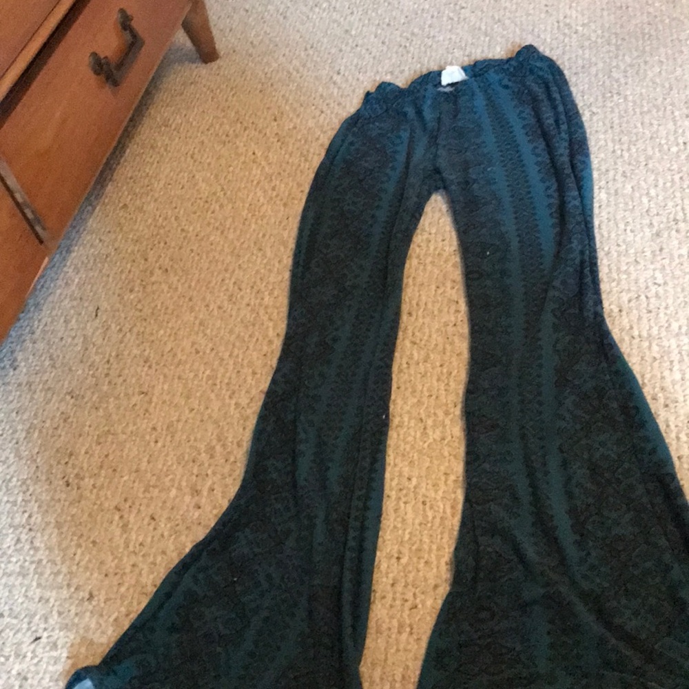 Trendy yoga pants